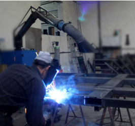 Contenitori ribaltabili per tetti trattori