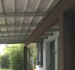 Realizzazione tettoie e pensiline